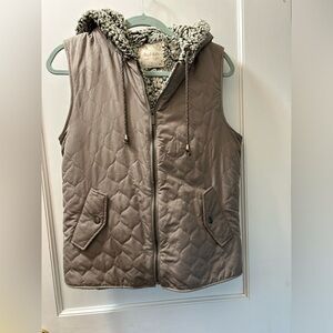 Altar’d State lined zip vest